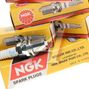 Свеча зажигания NGK BKR5ES11 (к-т)